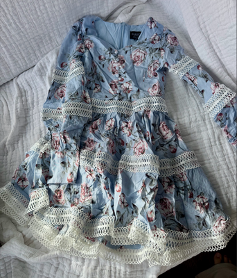 Bardot Junior Long Sleeve Floral Dress Size 8 7-8