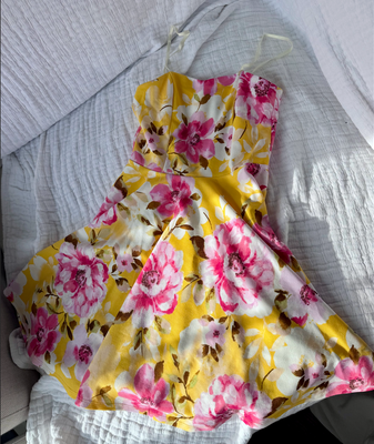 UDT Fashion Spaghetti Strap Dress Yellow Floral Size 8 7-8