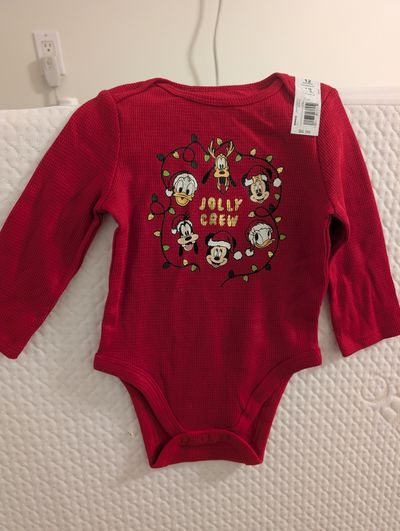 Carter's Christmas body suit brand new Carter's Christmas body suit brand new 12 Months