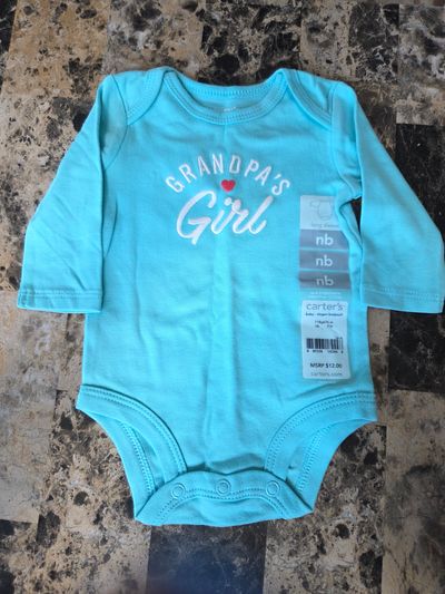 Brand new with tag carters long sleeved onesie Grandpa retails $12 Newborn