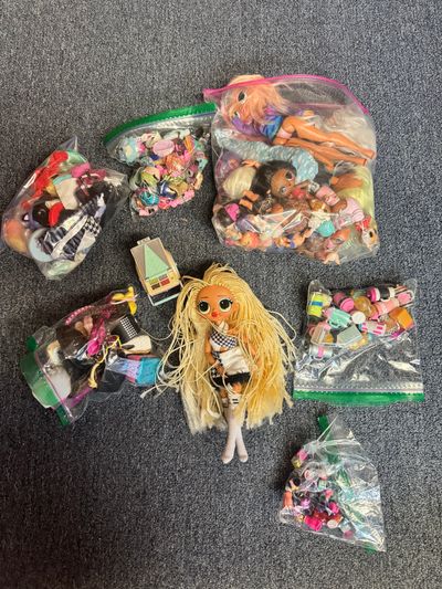 Lol surprise Lot of dolls and accessories