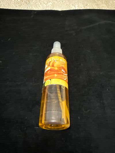 Avon Barely used Naturals, honey, lemon body spray