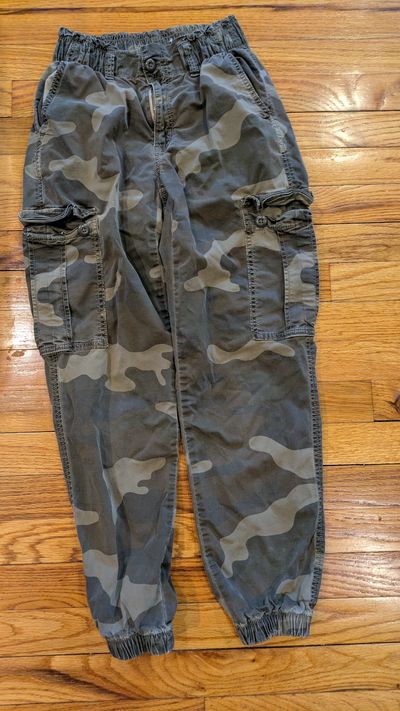 _American Eagle Camo cargo Pants Size 00short Junior XS - 0