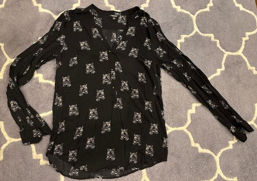 Premise 9 Black long sleeve with tiger print blouse Women's - S