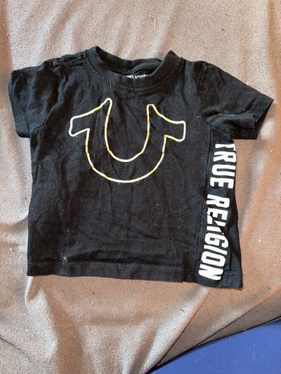True Religion Black gold and white short sleeve shirt 2T