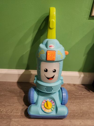 Fisher Price Laugh & Learn Vacuum