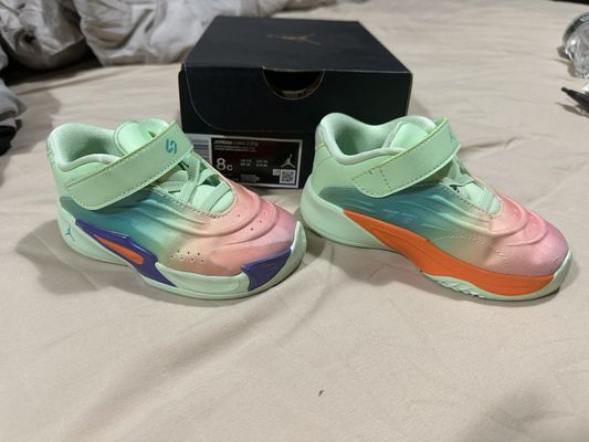 Jordan's Luka 3 green/purple/orange with box 8 (Toddler)