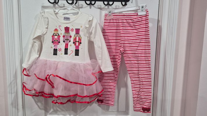 blueberry boulevard Nutcracker top and bottom set 3T