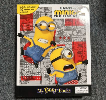 Illumination Minion The Rise of Gru Busy Book, 10 Figurines + Play Mat + Story