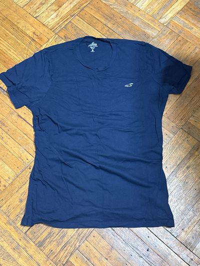 Hollister navy  muscle t shirt xl  Men's - XL