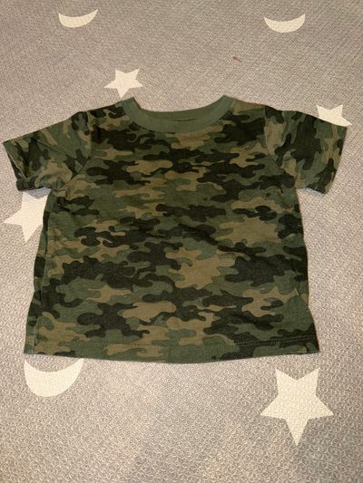 Old navy Green army short sleeve shirt 12-18 Months
