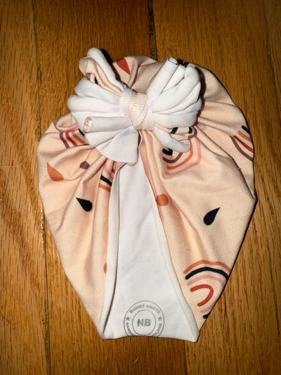 Bunny Knots Size newborn light pink rainbow raga Infant (0-2 yrs)