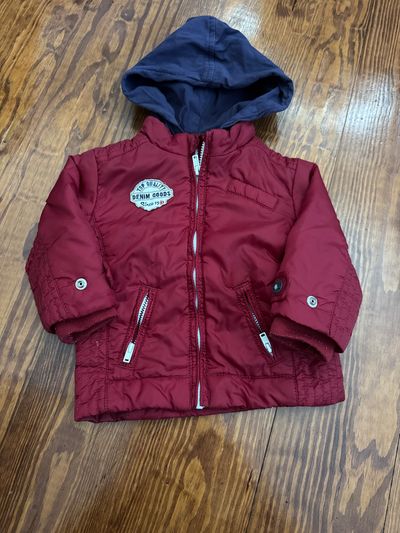 Guess Red lightweight jacket 12 Months