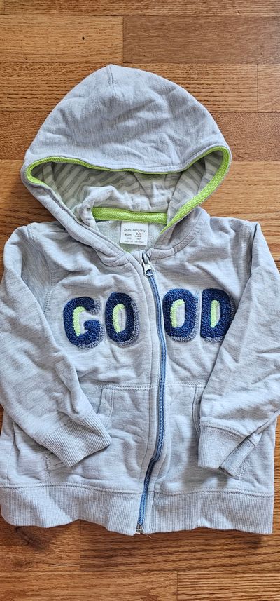 Zara Baby Boys The full zip up hoodie size 2T-3T in excellent condition 2T