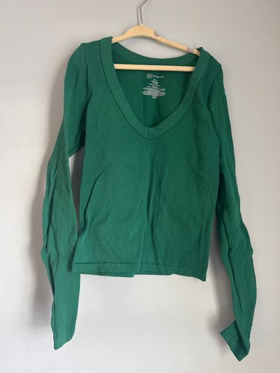 No boundaries Boris Greene long sleeve V-neck shirt Women's - XS
