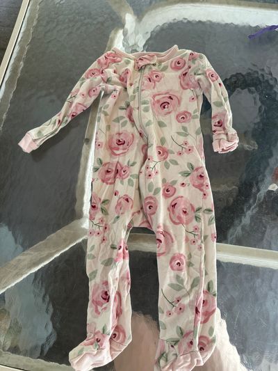 Gerber white and pink floral footie 6-9 Months