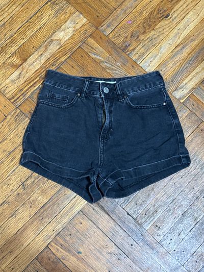 Pac sun sz 22 black shorts  Junior XS - 0