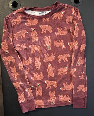 Old Navy Bear themed pajama top 10-12