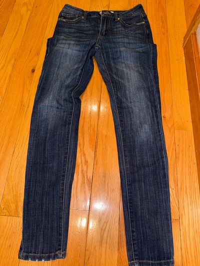 Kancan Size 25/3 dark wash skinny jean Women's 2