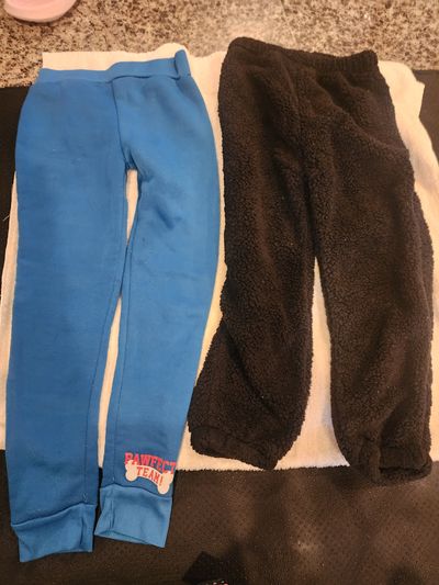 2 piece warm pants. Blue fleece pant. And black furry pant 6T/6