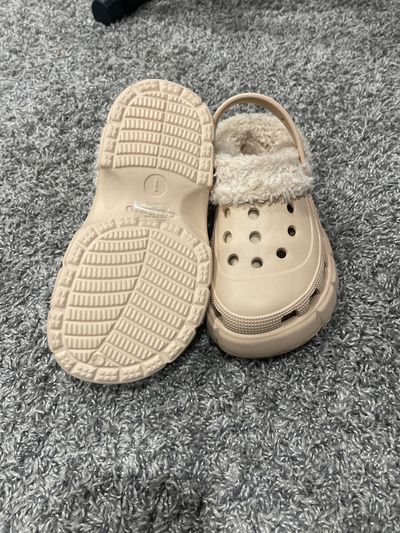 NA Shoes 1 (Big Kid)