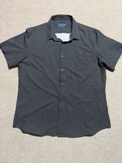 Jachs New York Like new black with print. short sleeves Men's - XL