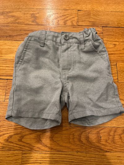 Cat and Jack adjustable gray shorts  18 Months