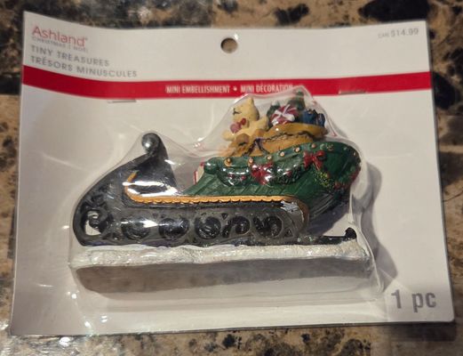 Brand New Tiny Treasures Mini Embellishment Sleigh