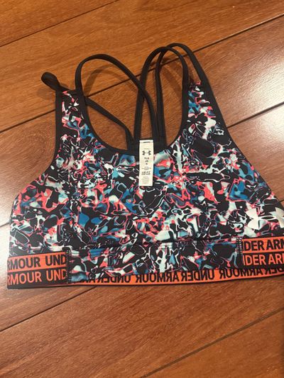 Under Armour sports bra, mixed colors, black Youth size large 14-16