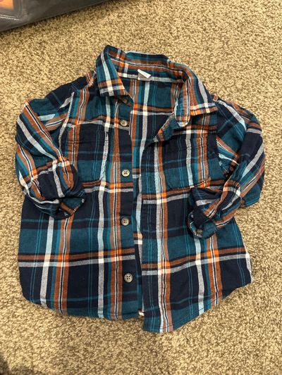 Old Navy flannel button up top  2T