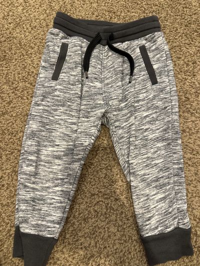 Old Navy sweatpants with drawstring Pants 18-24 Months