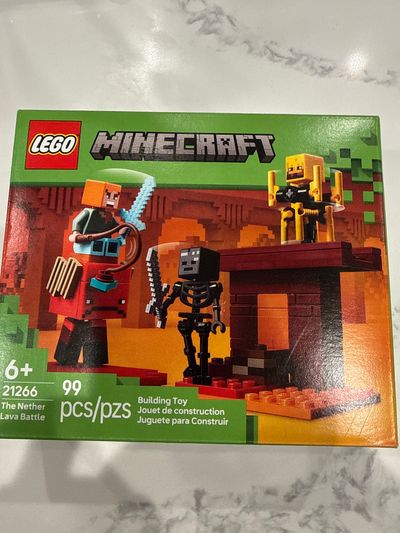 NEW LEGO The Nether Lava Battle New in box
