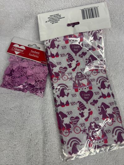 Brand New Confetti and treat bags, 20 bags Brand New Confetti and treat bags, 20 bags