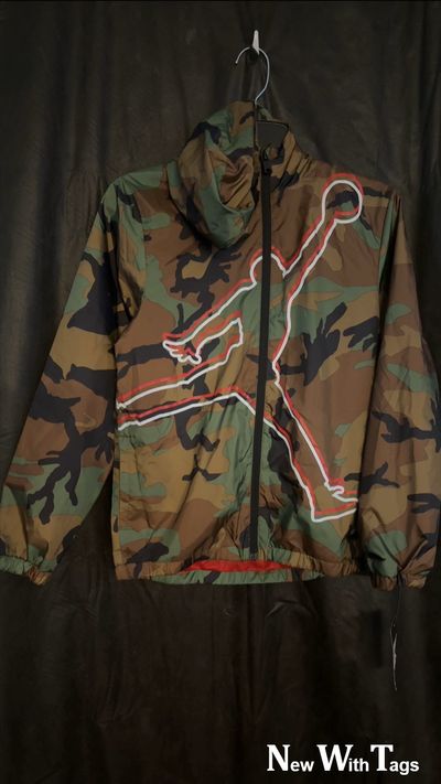 JORDAN  Junior L - 8