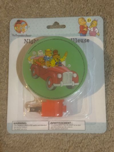 Berenstain Bears Nightlight. Brand New Berenstain Bears Nightlight. Brand New