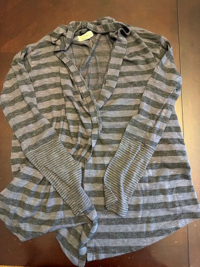 Forever 21 grey striped cardigan  Women's - S