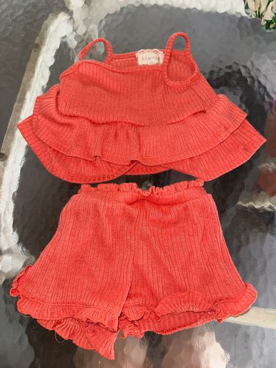 b'tween coral crop top and short set 12 Months