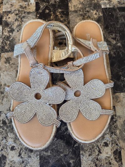 Steve Madden Rhinestone Sandals  3 (Big Kid)