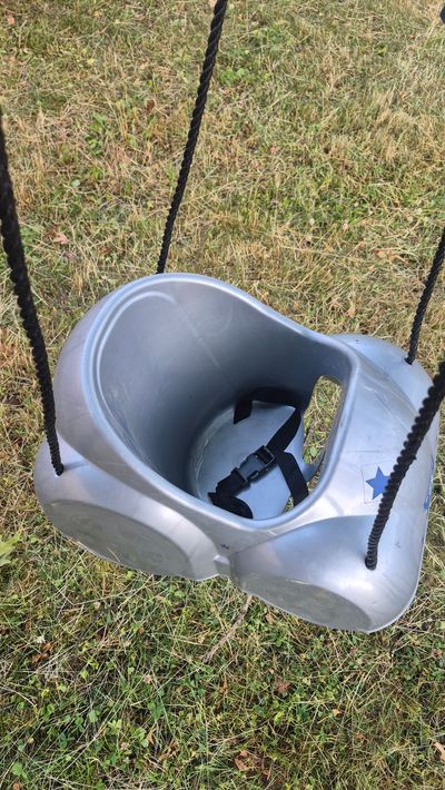 Silver Toddler Car Swing with Seat Belt Clean, Gently Used