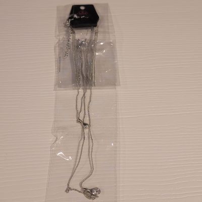 Paparazzi Silver Sparkle 3 Layer Necklace Set