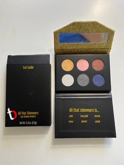 Tori Belle Eye shadow palette