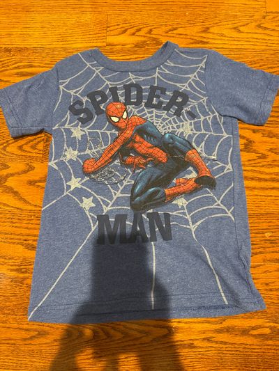 Spider-Man Spider man tshirt size 5/6 5T/5