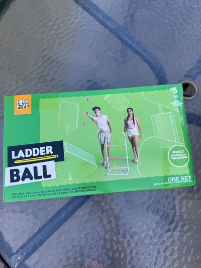 Brand new ladder ball box looks good