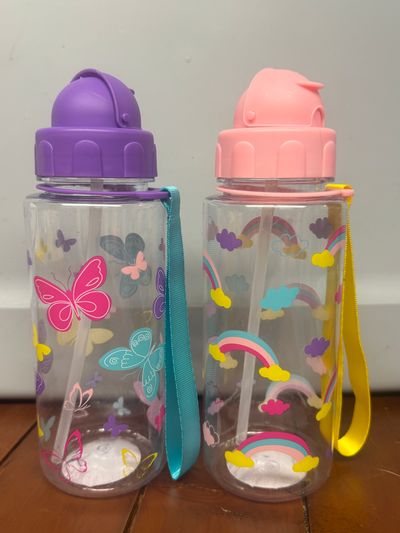 2 Brand New Girls Cups with handle and straw 2 Brand New Girls Cups with handle and straw