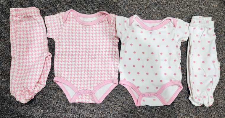 Jimonda Onesie and footed pants sets 0-3 Months