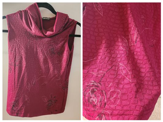 Magic Style /EU Brand/ Sleeveless turtleneck top, no size, fits S Women's - S