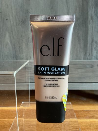 Elf New soft glam satin foundation 20 light cool