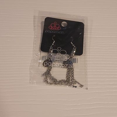 Paparazzi Silver Pleated Hook Earrings