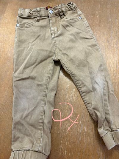 7 for all mankind Tan jeans 2T