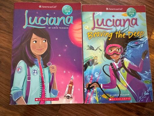 American girl Luciana & bracing the deep
